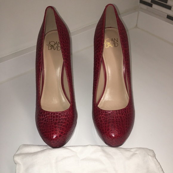 NEW Joan & David Raelynn Red Leather Pumps - Picture 4 of 8